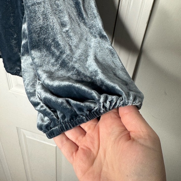 GARNET HILL Embroidered Yoke‎ Velvet Blouse Dusty Blue Size 14 Boho - Picture 6 of 7